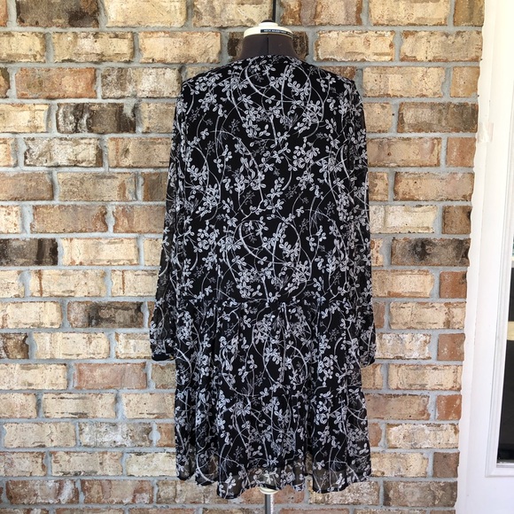 Loft Vine Drop Waist Split Neckline Button Front Black Gray Lined Shirtdress M - Picture 8 of 16